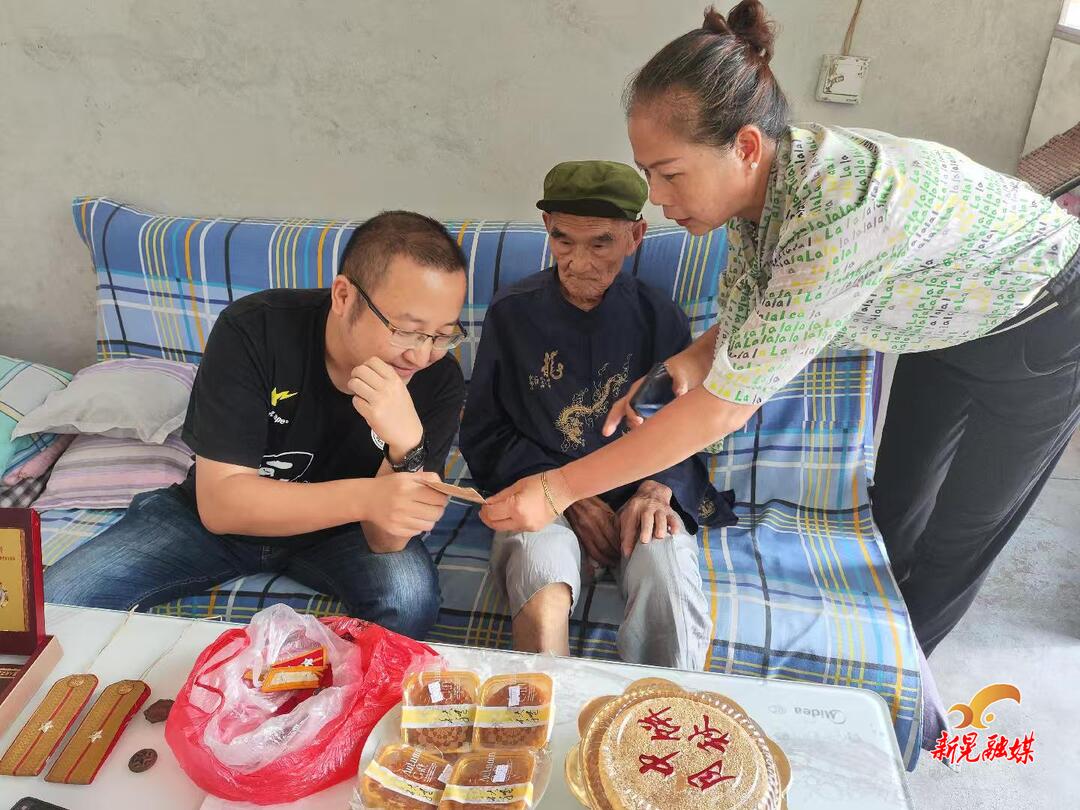 林沖鎮(zhèn)開展中秋節(jié)走訪慰問退役軍人活動