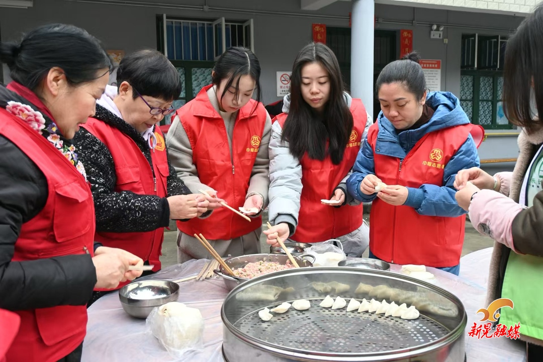 晃州镇开展学雷锋志愿服务活动