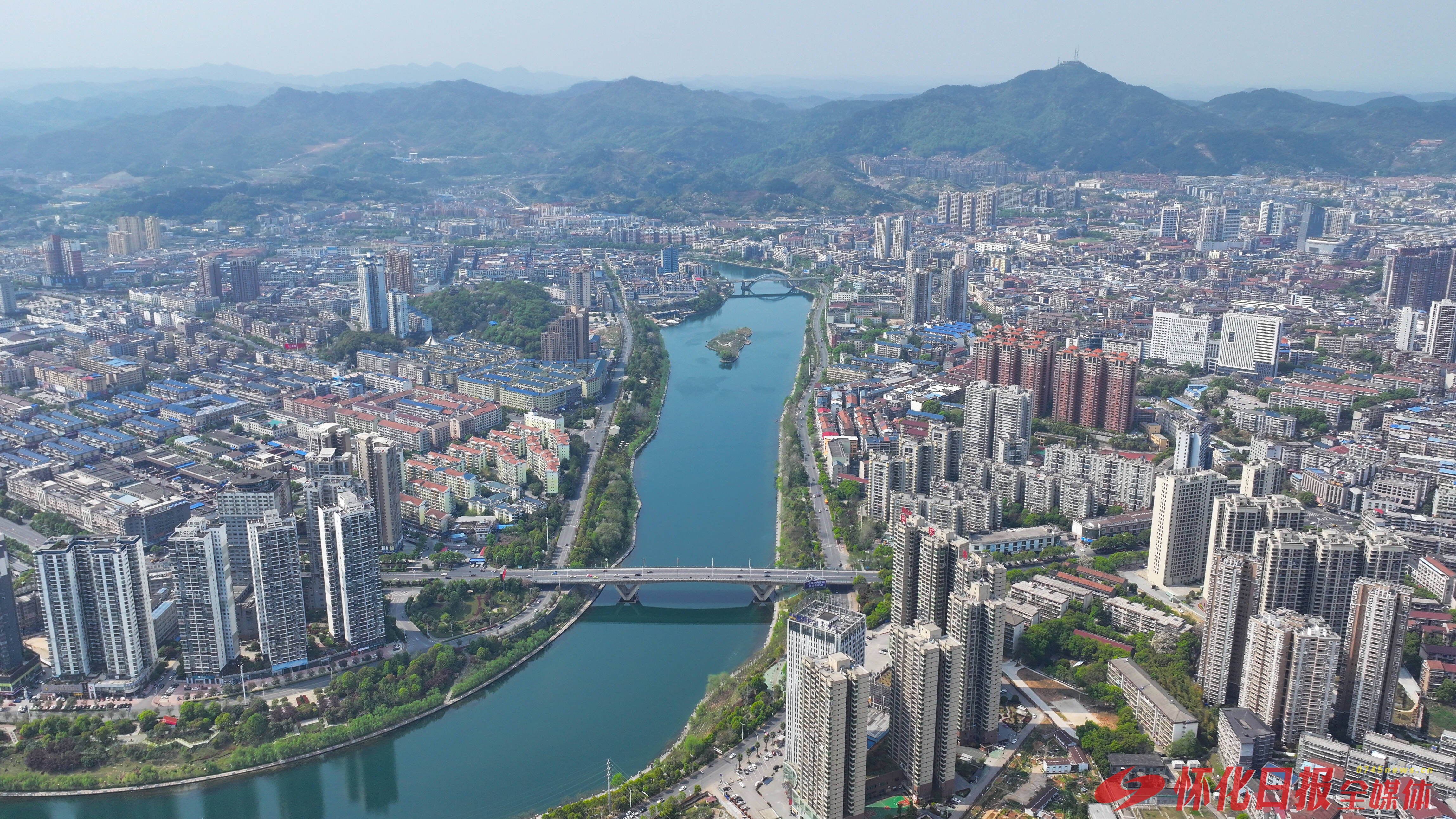 福地懷化·浪漫季｜大美懷化：春日暖陽中的懷化主城區(qū)