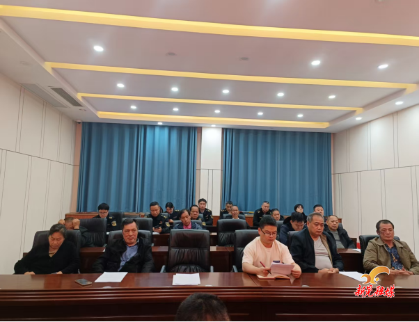 新晃市场监督管理局组织召开2025年度晃州镇农村集体聚餐（流动酒席）食品安全培训会议