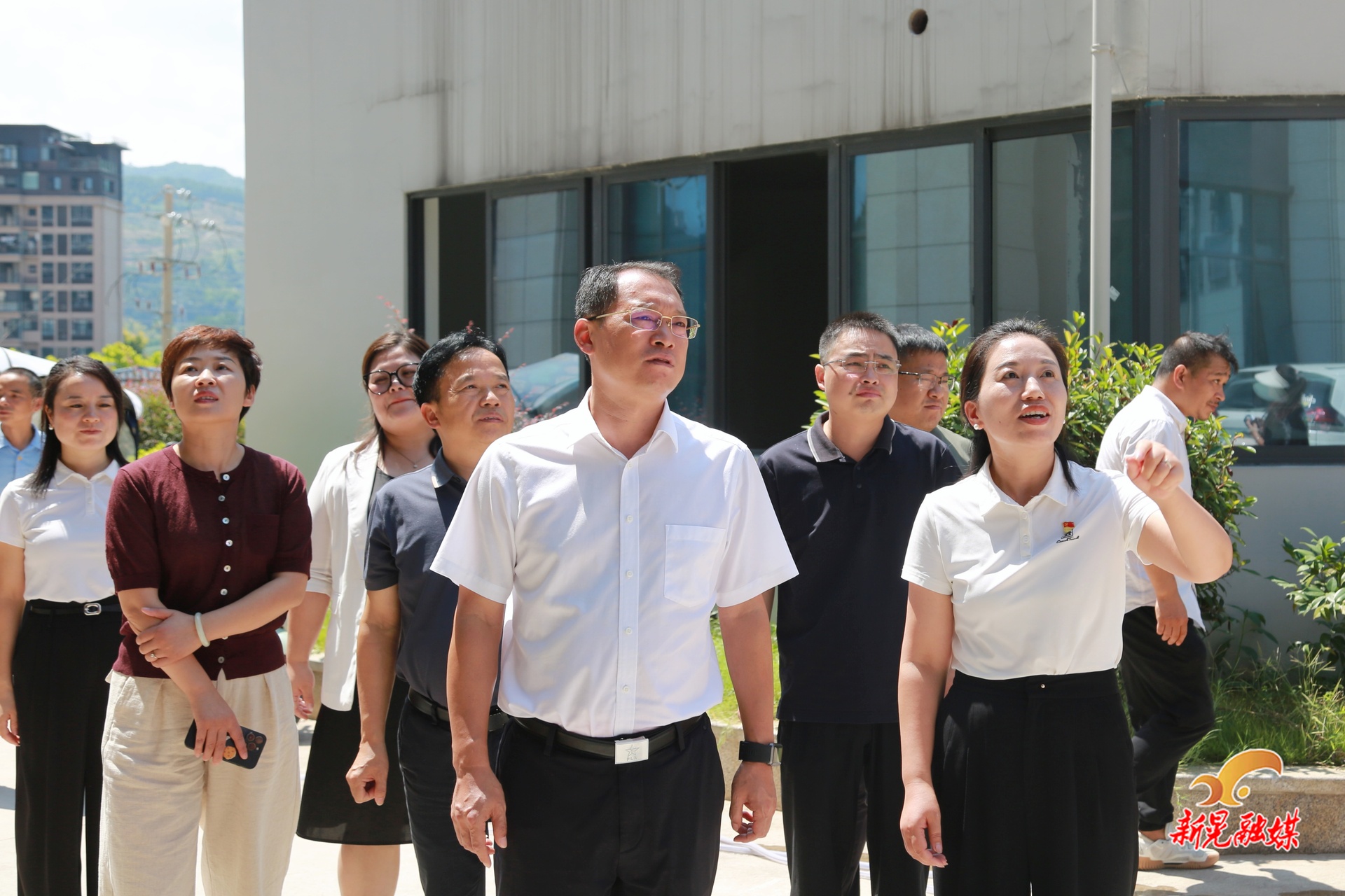 楊鵬調(diào)研2025年秋季學(xué)期開學(xué)工作