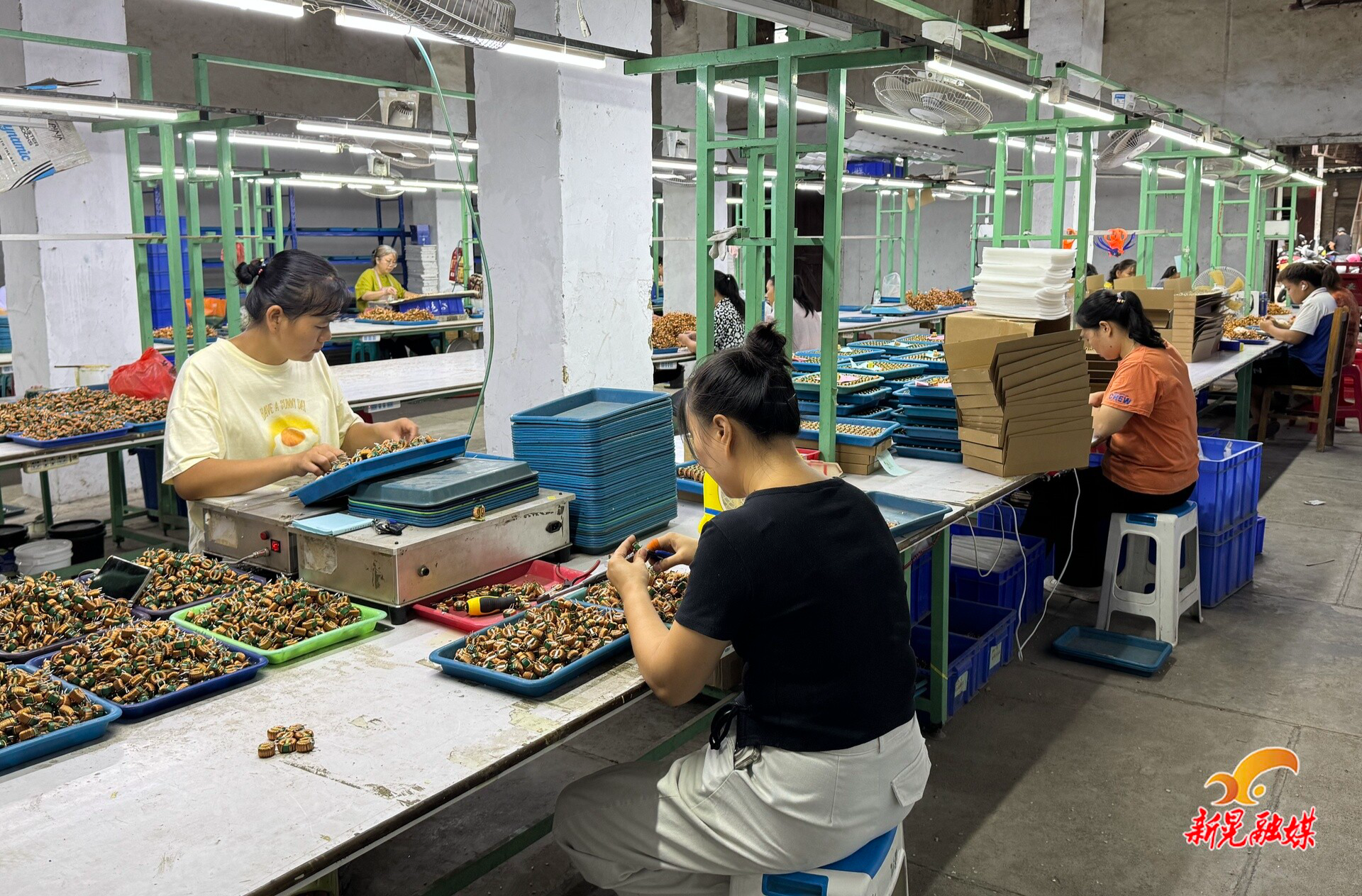 订单波动下的温暖坚守！新晃一企业郑重承诺“不减岗、不降薪”
