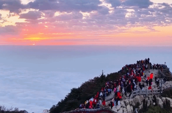 日出东方！透过清晨第一缕阳光看锦绣中国