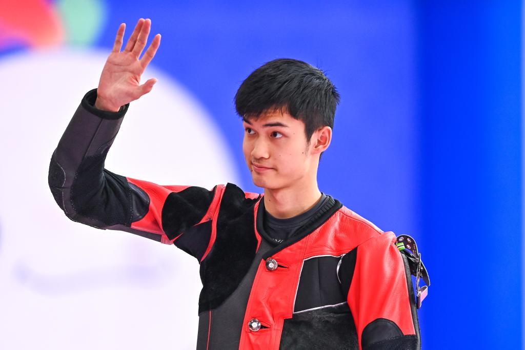 追光丨世界冠军扎堆了……这这这，我该支持谁