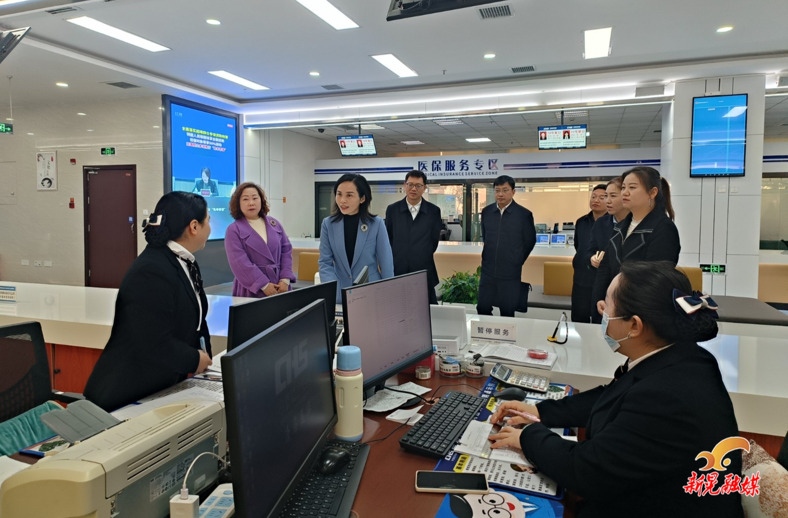 市医疗保障局一行到新晃调研医保工作