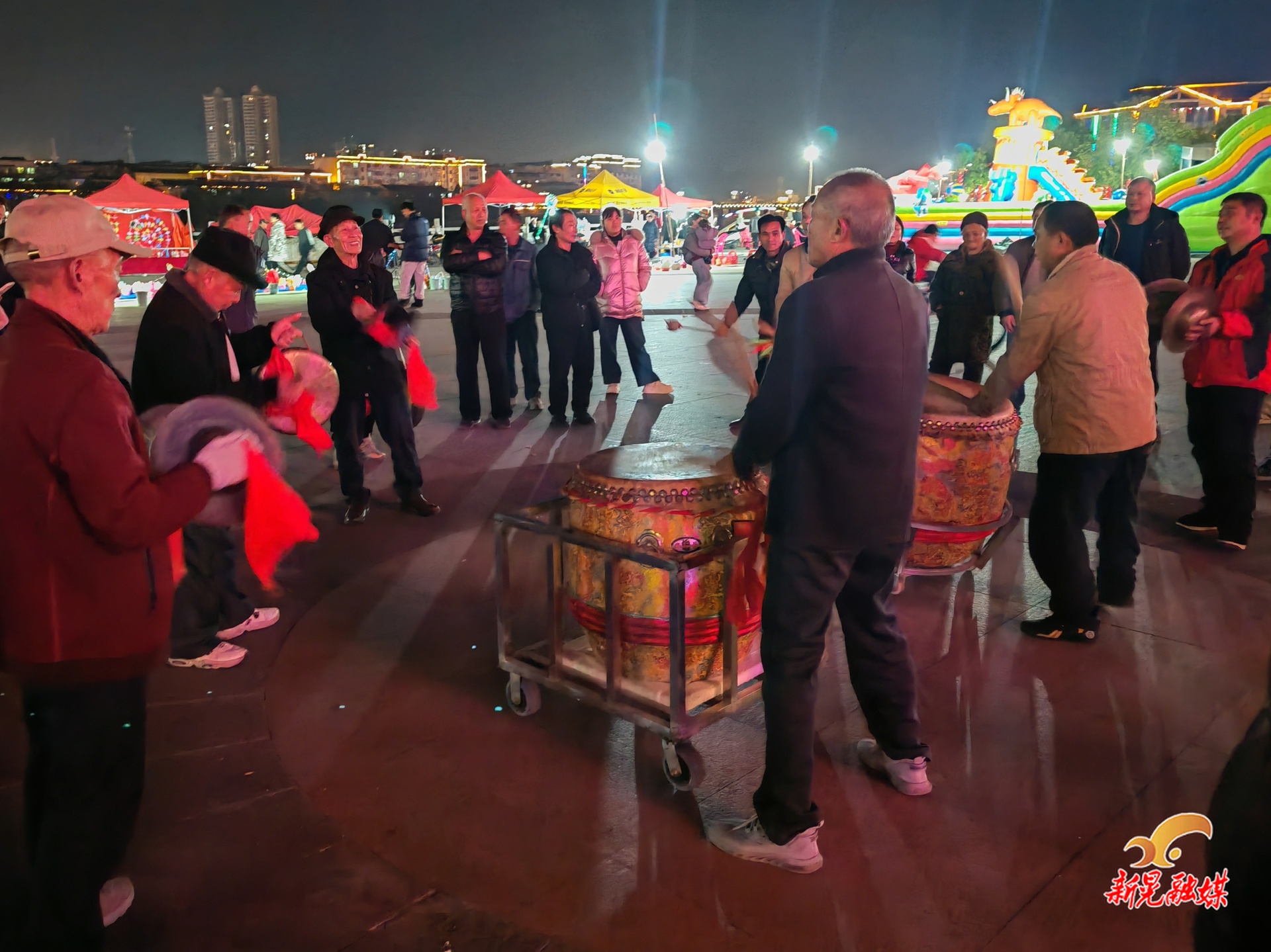 新春走基层丨我县“闹年锣”民俗活动热闹开启