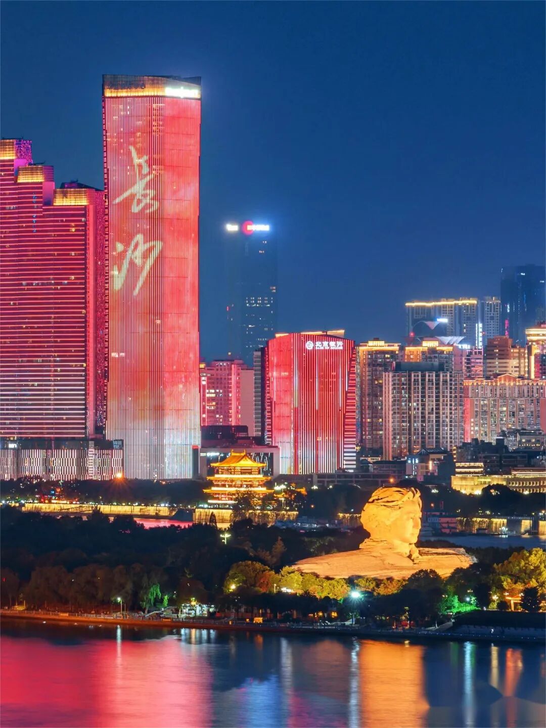 湖南伢子，回克过年哒