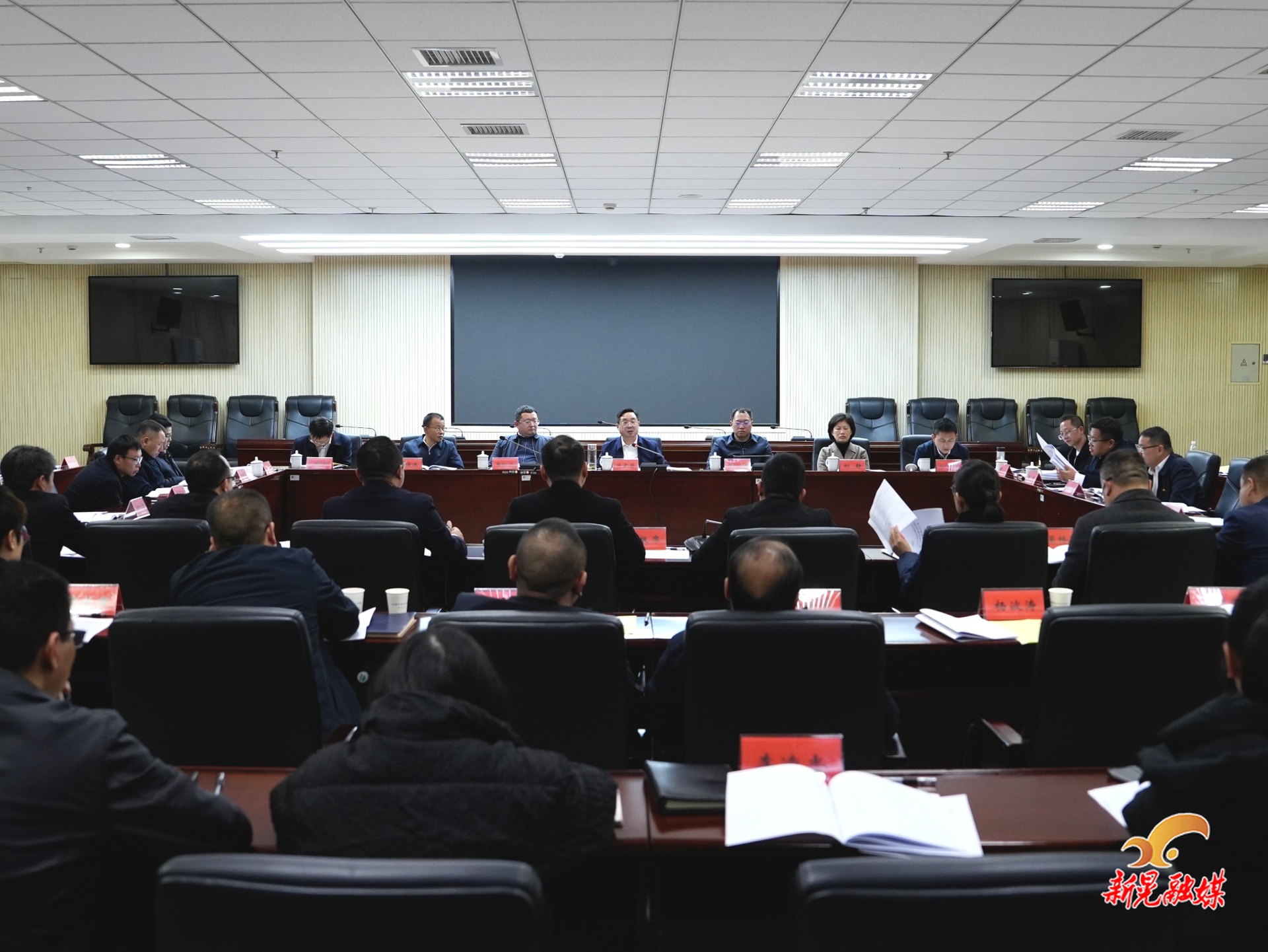 县委召开2025年度乡镇和县直行业系统党（工）委书记抓基层党建工作述职评议会议