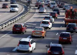 注意！今日京港澳高速郴州段往南方向部分应急车道放开