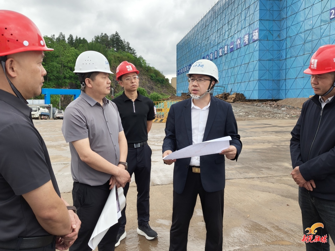 杨凯程调研县庆项目建设及安全生产工作
