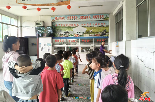 禾滩镇：关工委护航幼小衔接 萌娃探秘小学筑梦成长