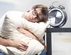 这4种表现你以为“正常”，实则可能是严重缺觉