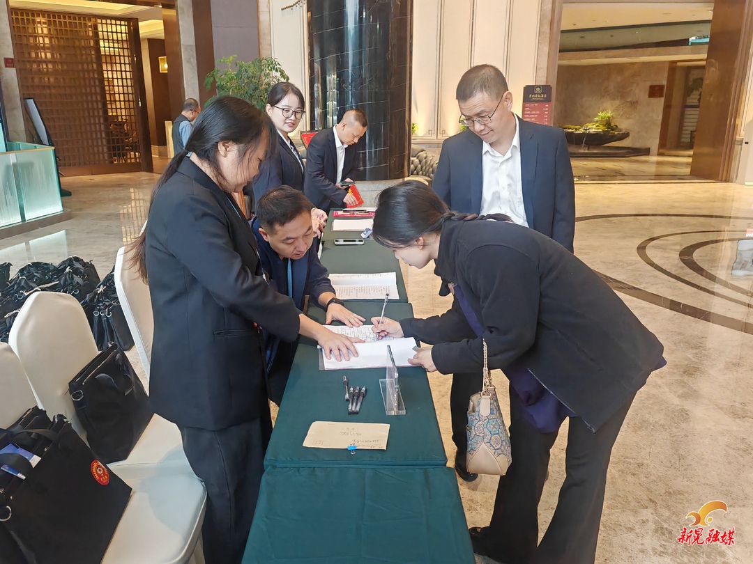 【聚焦两会】出席县政协十六届一次会议的委员今日报到