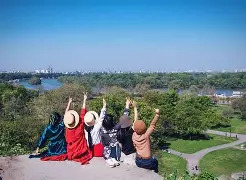 前三季度中国国内居民出游人次超53亿