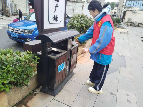 uploads/image/2025/11/05/841633d5108682977e495372008ccebc.png image.png