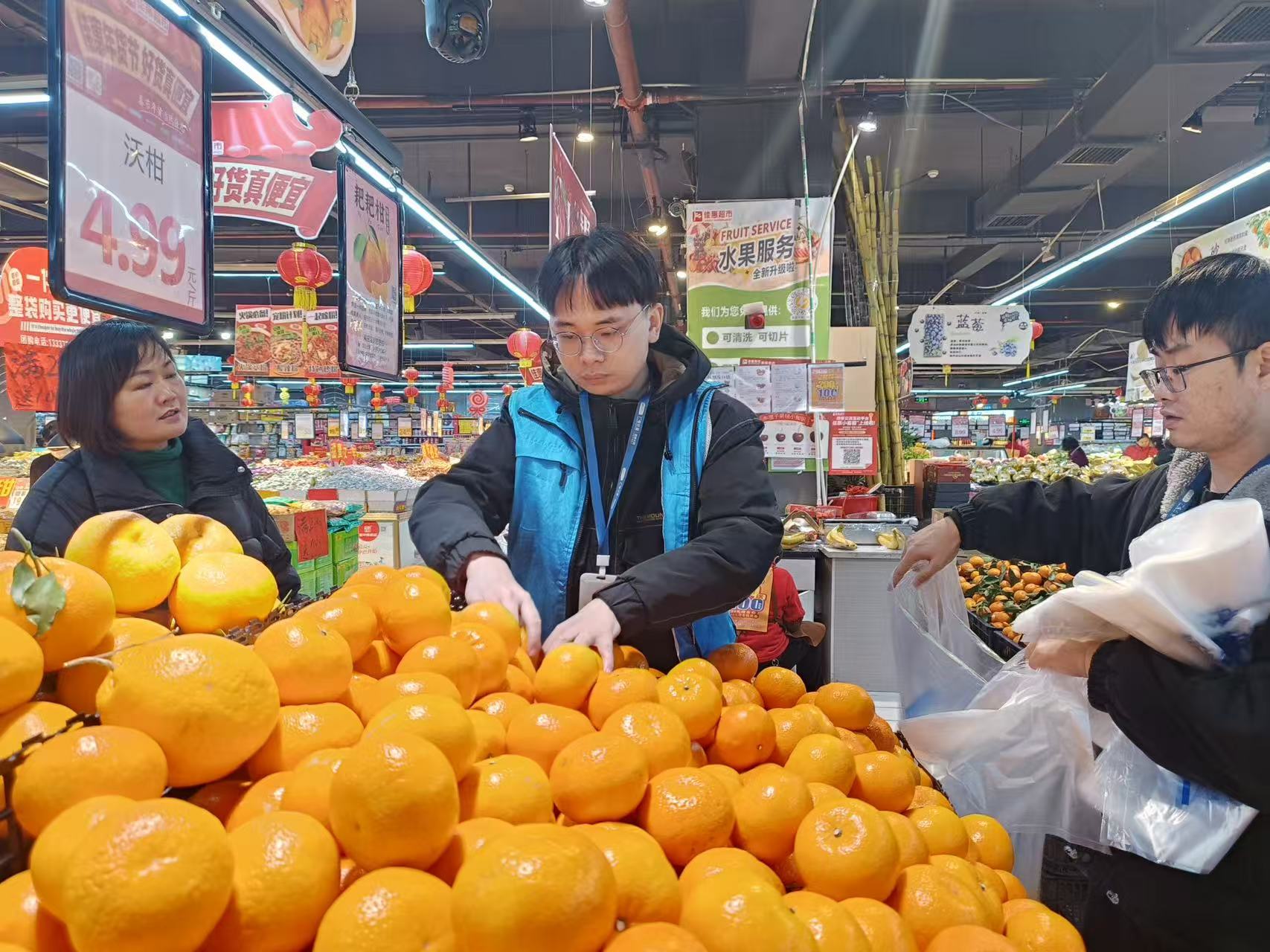新晃市场监督管理局开展食品抽检  护航群众“舌尖上的安全”