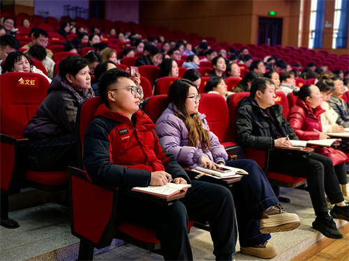 书香润心 智启新程