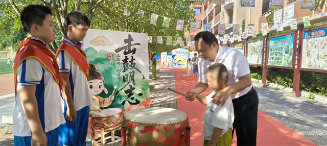 晃州镇兴隆完全小学开展新生报到日活动